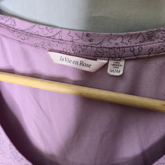 La Vie En Rose Pajama Top In Pink With Delicate Floral Pattern Size M - Picture 5 of 8